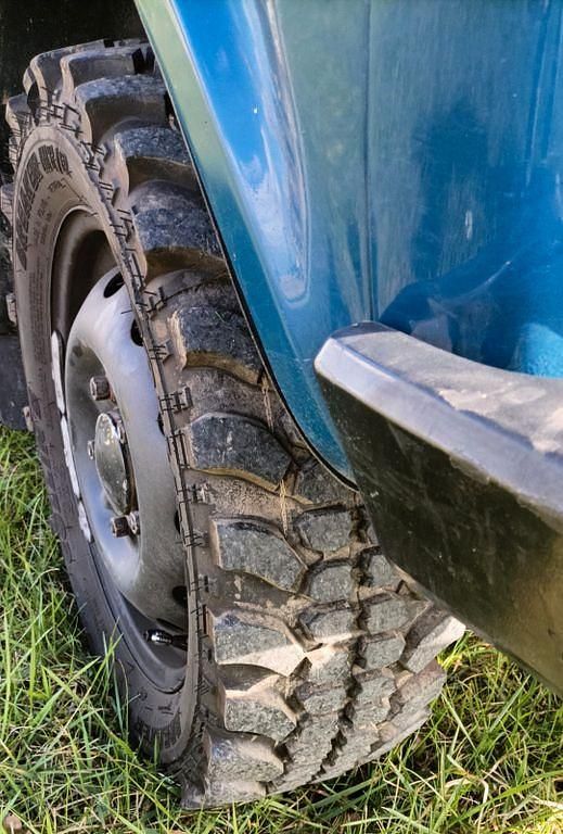 Gebraucht Lada niva 82 PS (60 kW) 2006 Blau SUV