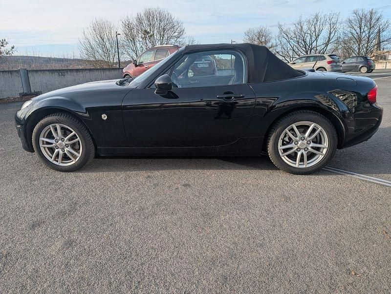 Używany Mazda MX5 Center-Line 126 KM (92 kW) 2010 Czarny Kabriolet