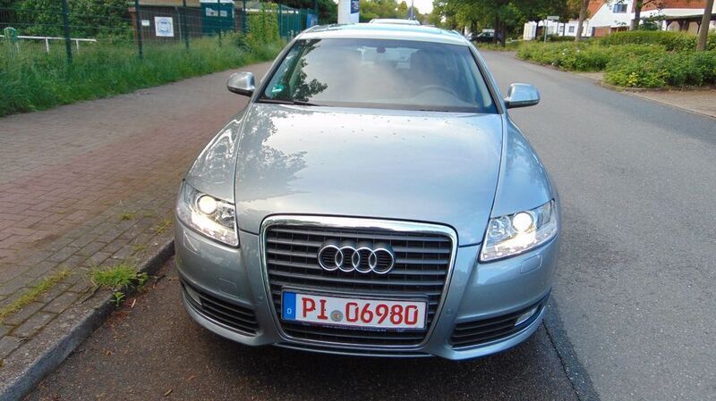 Gebraucht Audi A6 190 PS (139 kW) 2010 Grau Limousine
