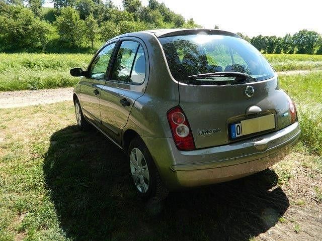 Gebraucht Nissan Micra 65 PS (47 kW) 2009 Beige Kleinwagen