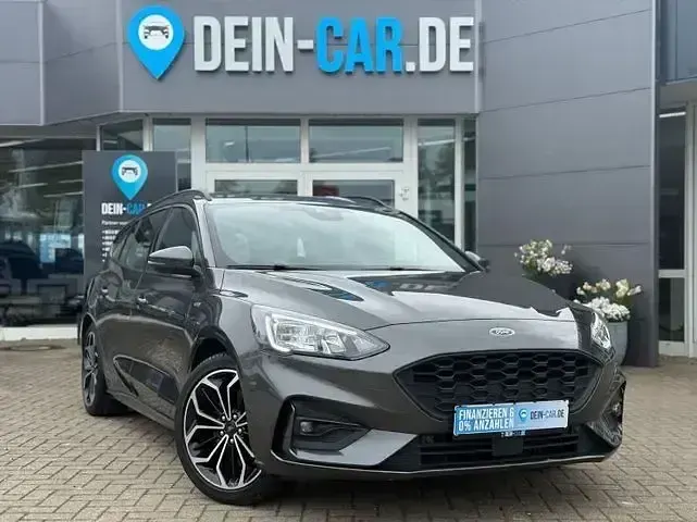 Gebraucht Ford Focus ST-Line 155 PS (114 kW) 2021 Grau Kombi