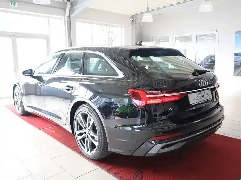 Gebraucht Audi A6 S-Line 204 PS (150 kW) 2024 Mythosschwarz Kombi