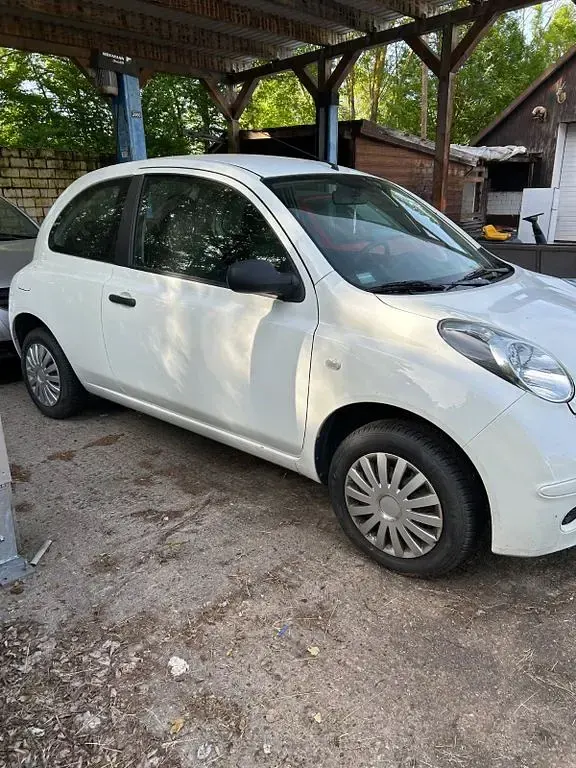 Gebraucht Nissan Micra 65 PS (47 kW) 2009 Weiß Limousine