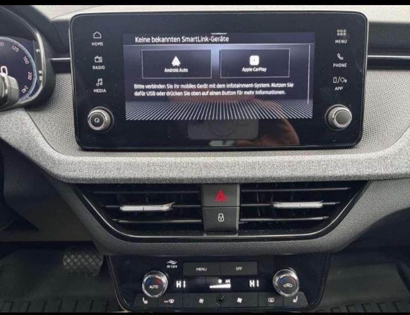 Gebraucht Skoda Scala Fresh 150 PS (110 kW) 2024 Grau Kleinwagen