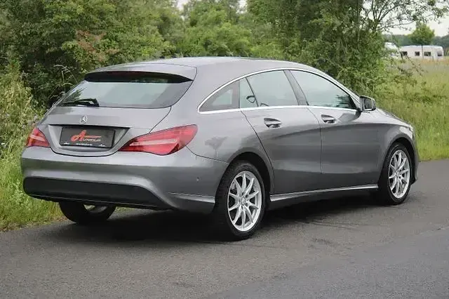 Gebraucht Mercedes CLA180 109 PS (80 kW) 2016 Andere Coupé