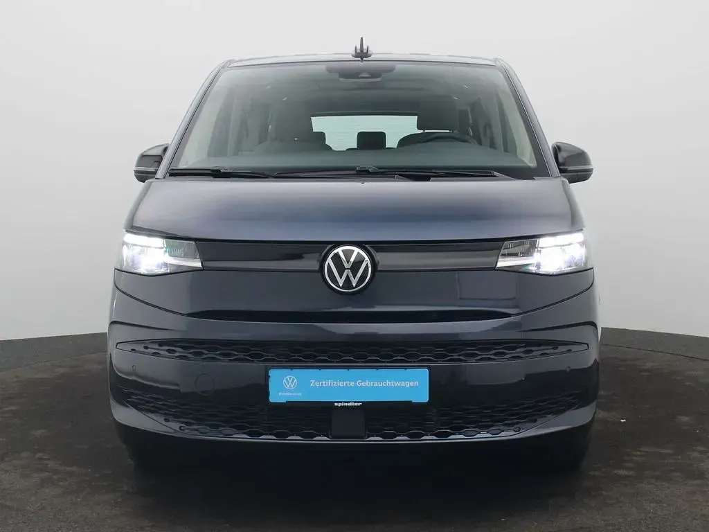 Gebraucht VW Multivan Basis 150 PS (110 kW) 2025 Blau Van / Kleinbus