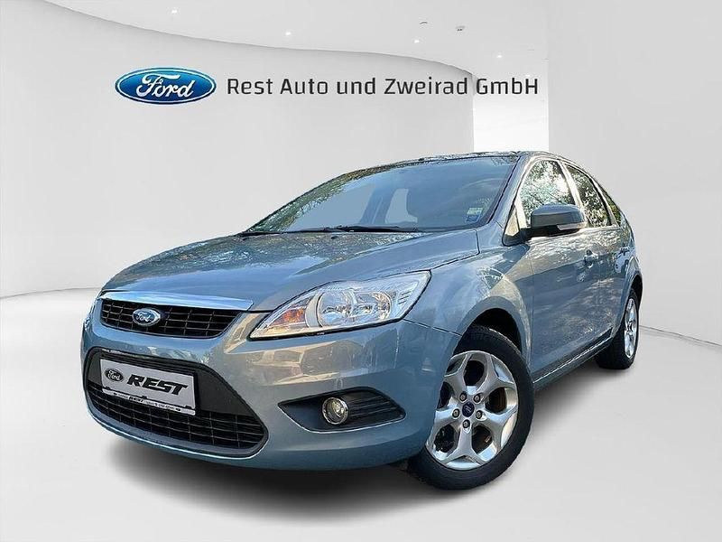 Avalongrau (metallic) Gebraucht 2008 Ford Focus Style Limousine | 6.250 € (Teuer) - Bild 1/4