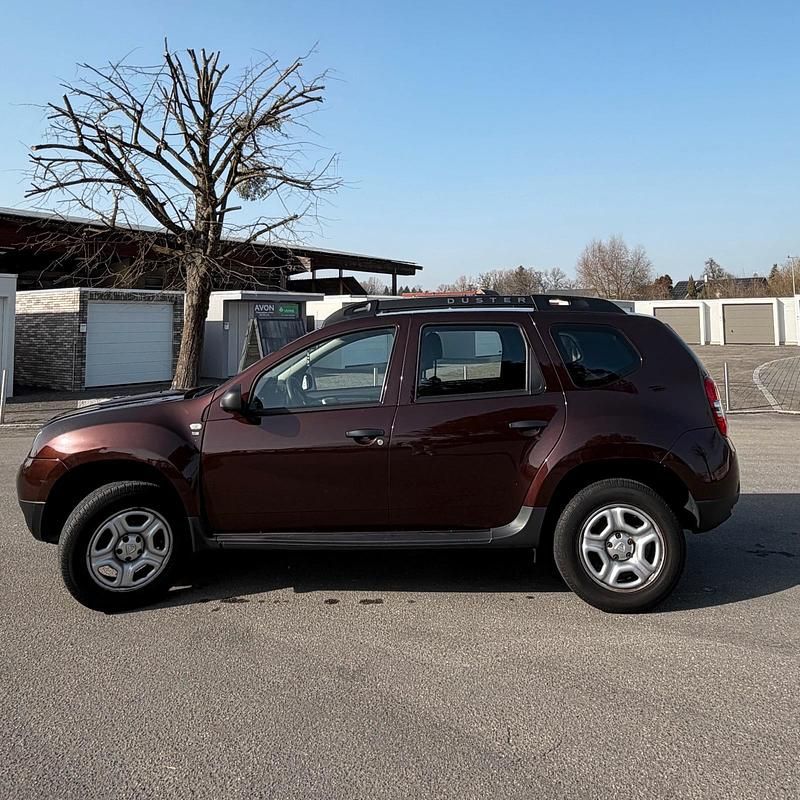 Gebraucht Dacia Duster Ambiance 114 PS (83 kW) 2018 Braun SUV