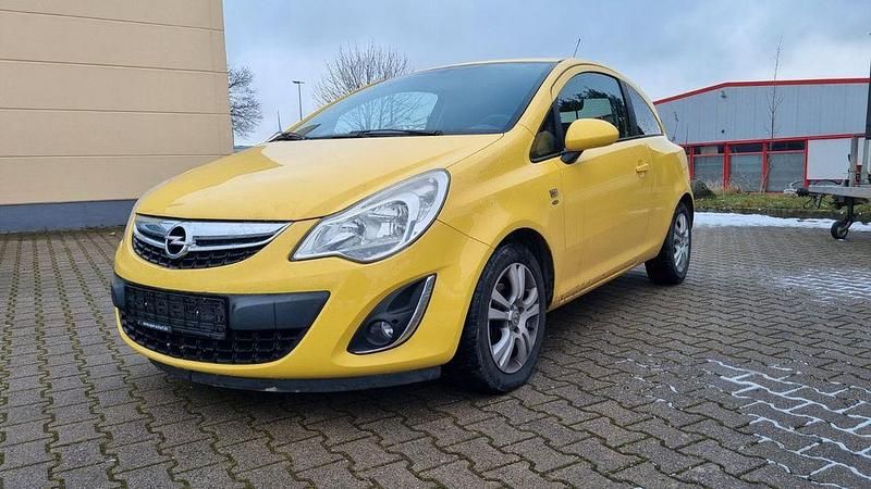 Gelb Gebraucht 2011 Opel Corsa Satellite Kleinwagen | 3.999 € (Superpreis) - Bild 1/4