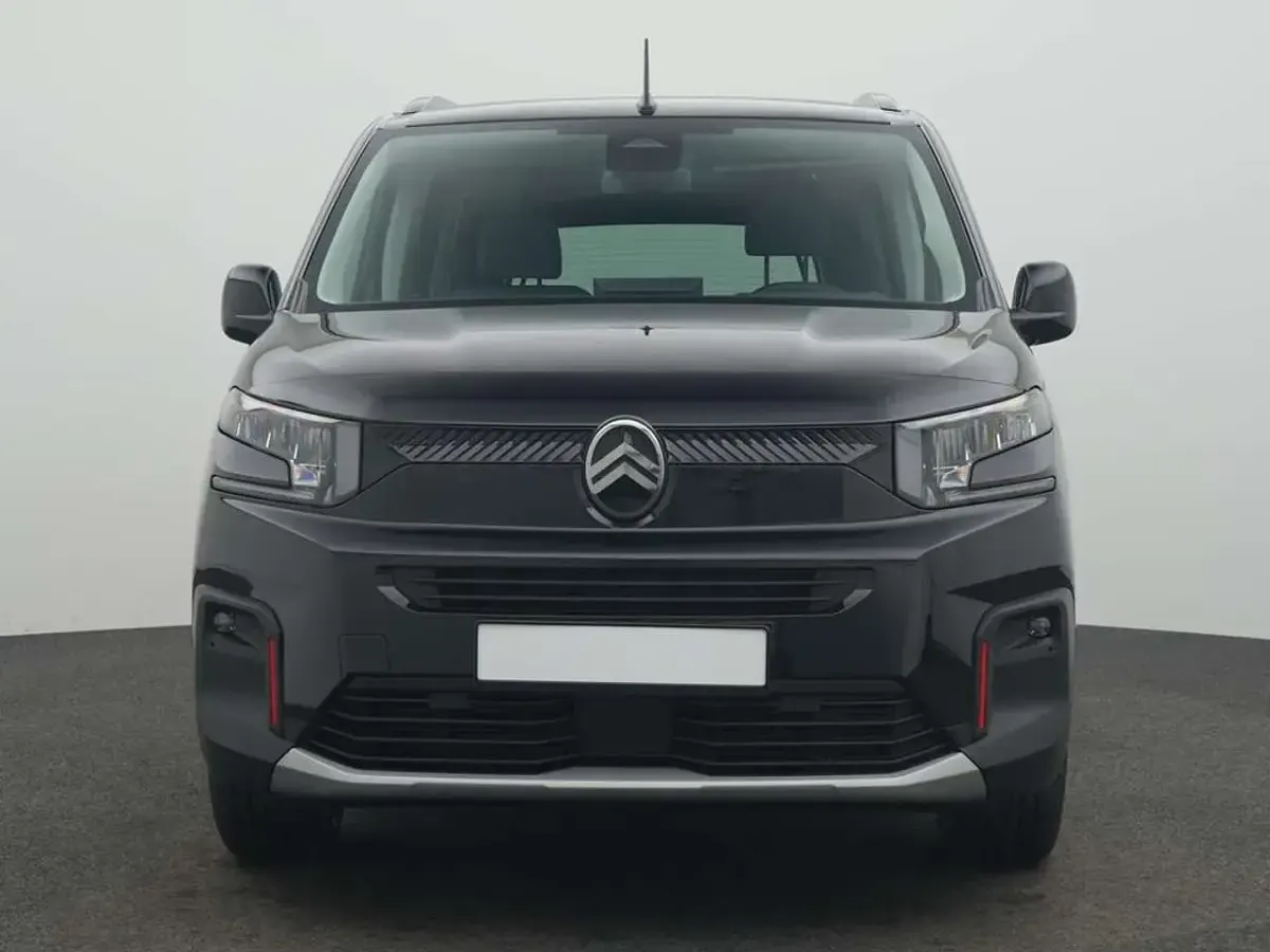 Neu Citroën Berlingo 131 PS (96 kW) 2026 Grau Van / Kleinbus