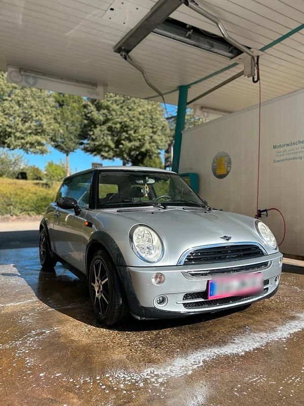 Silber Gebraucht 2005 Mini ONE Kleinwagen | 1.500 € (Superpreis) - Bild 1/4