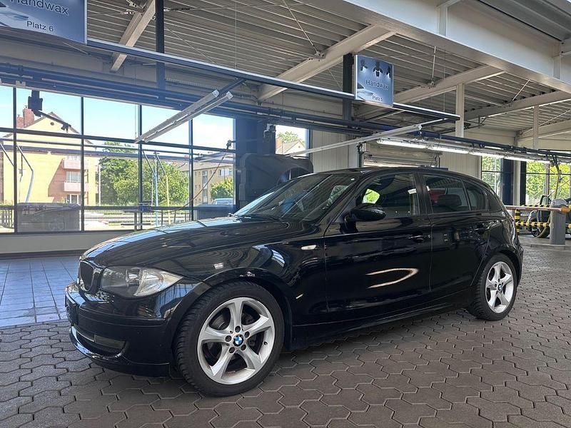 Gebraucht BMW 116 Sport Line 122 PS (89 kW) 2007 Schwarz Kleinwagen
