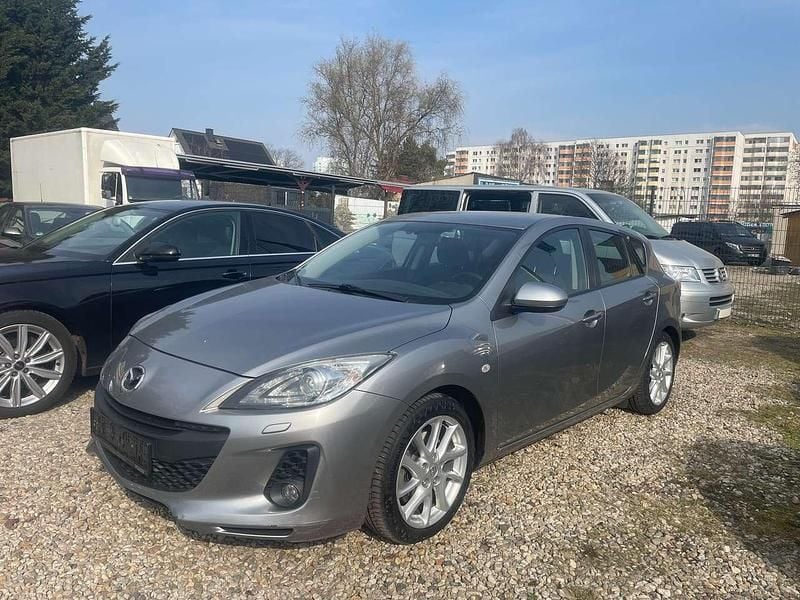 Gebraucht Mazda 3 Edition 150 PS (110 kW) 2012 Plutossilber Limousine