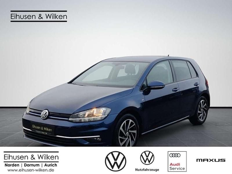 Blau Gebraucht 2018 VW Golf VII Active Limousine | 16.980 € (Guter Preis) - Bild 1/4