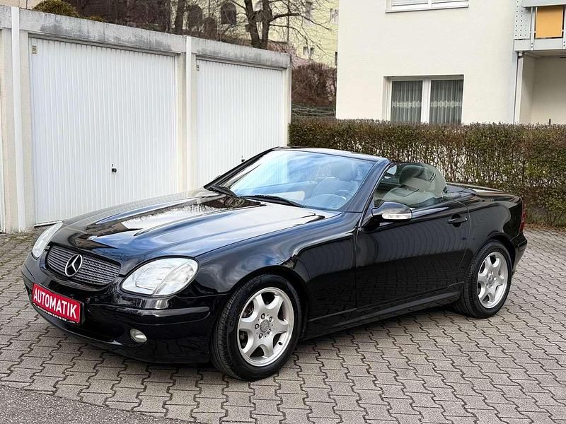 Gebraucht Mercedes SLK200 163 PS (119 kW) 2000 Schwarz Cabrio