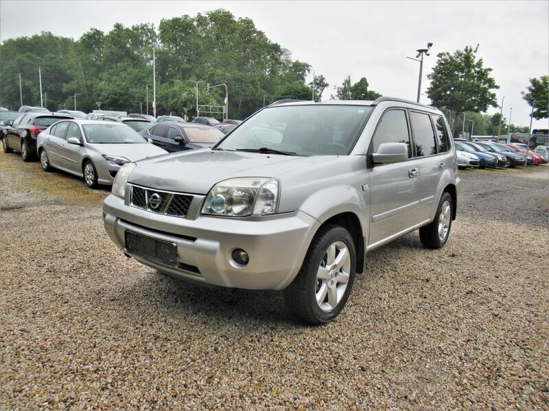 Silber Gebraucht 2005 Nissan X-Trail SUV | 2.880 € (Guter Preis) - Bild 1/4