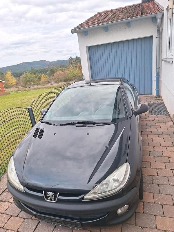 Schwarz Gebraucht 2006 Peugeot 206 CC Cabrio | 550 € (Superpreis) - Bild 1/4