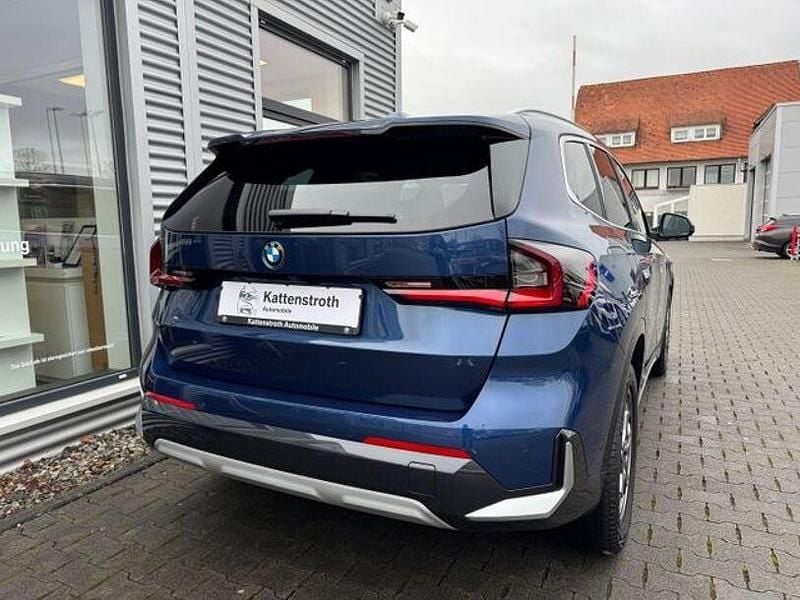 Gebraucht BMW X1 xLine 163 PS (119 kW) 2024 Blau SUV