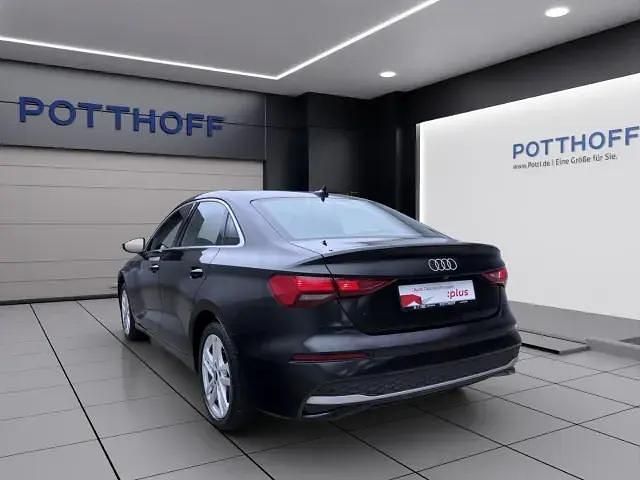 Second-hand Audi A3 Advanced 150 CP (110 kW) 2025 Negru Berlinǎ