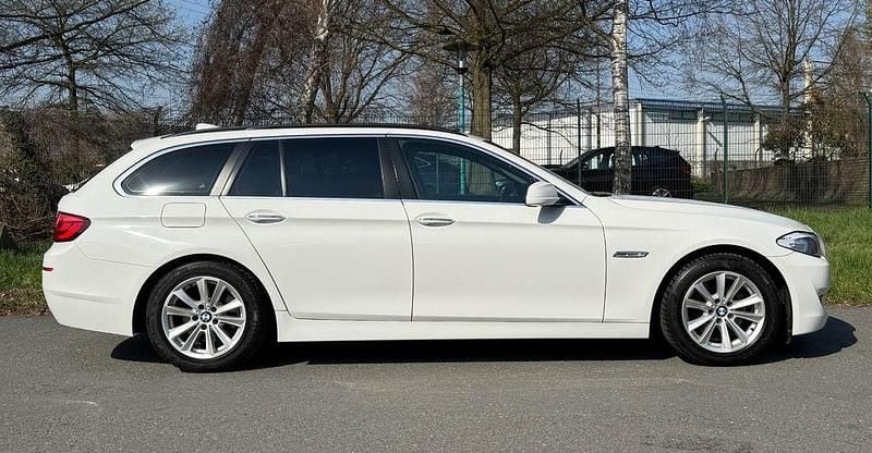 Gebraucht BMW 520 Performance 184 PS (135 kW) 2013 Weiß Limousine