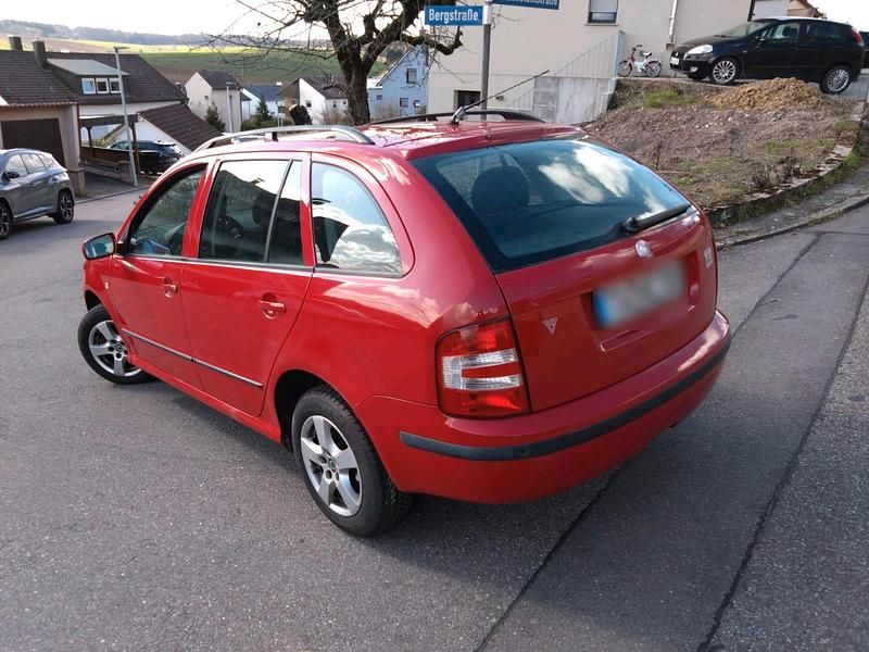 Gebraucht Skoda Fabia 101 PS (74 kW) 2006 Rot Kombi
