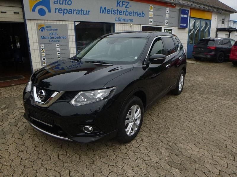 Schwarz Gebraucht 2017 Nissan X-Trail N-Vision SUV | 12.995 € (Guter Preis) - Bild 1/4