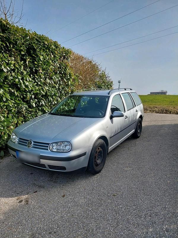 Gebraucht VW Golf IV 105 PS (77 kW) 2003 Silber Kombi