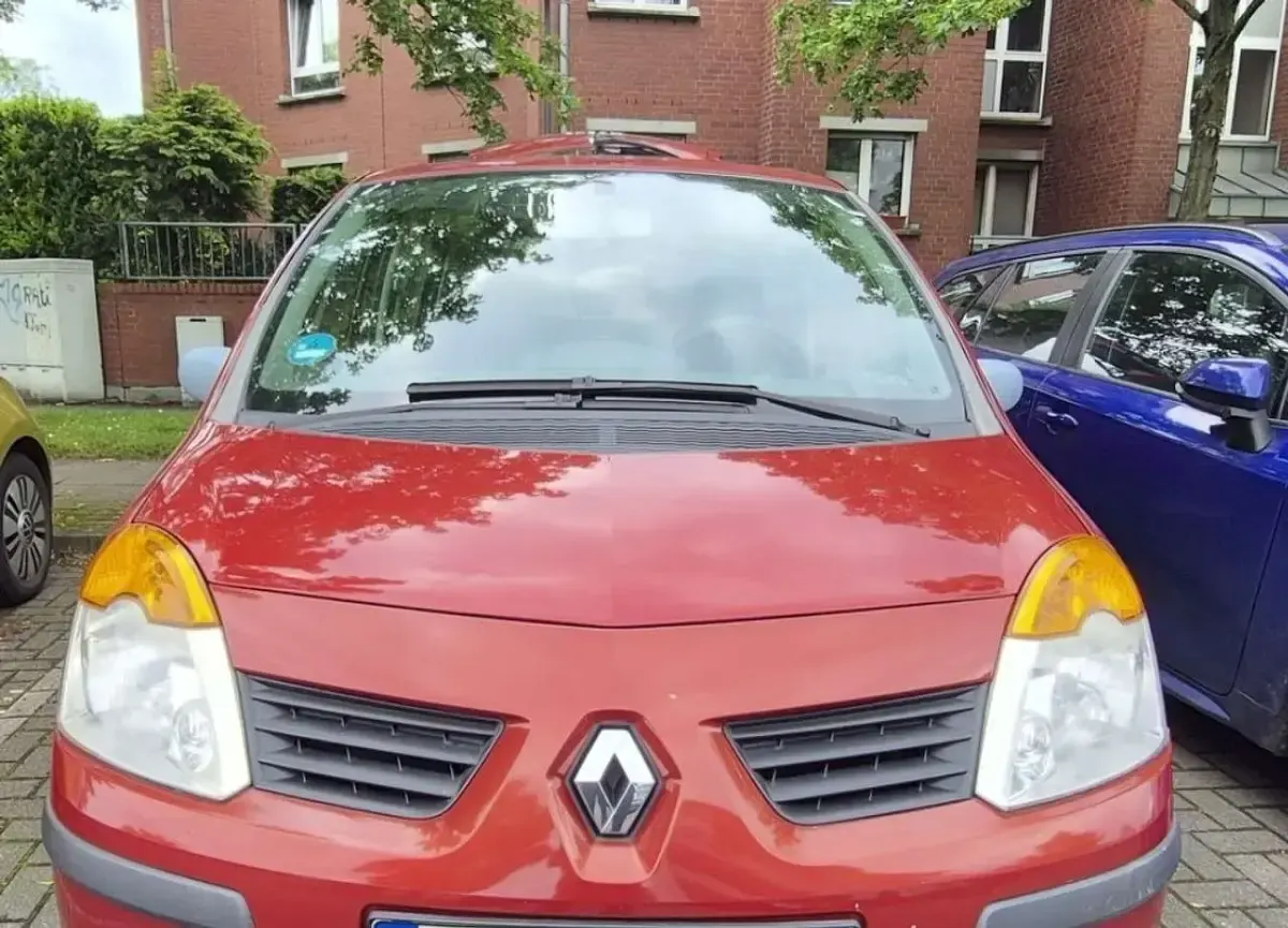 Używany Renault Modus Dynamique 75 KM (55 kW) 2008 Minivan