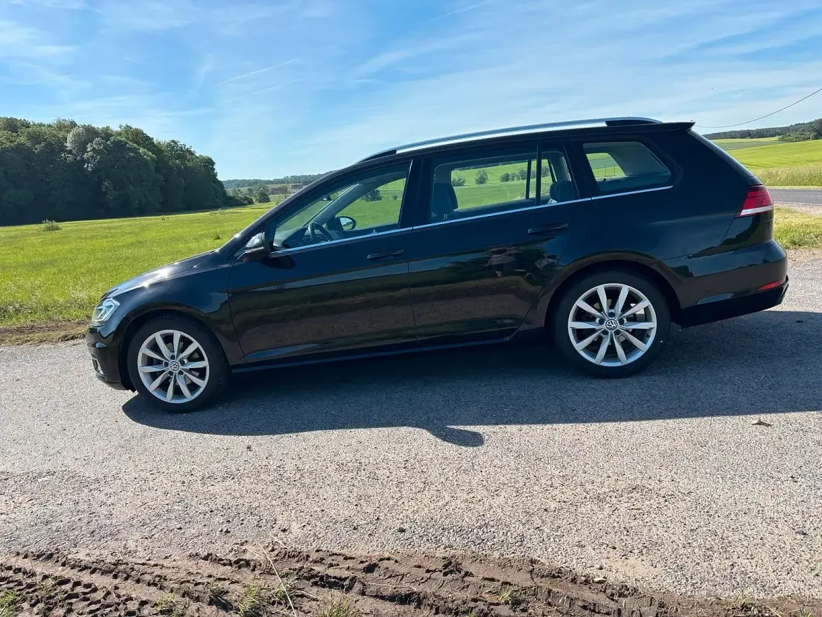 Gebraucht VW Golf VII 150 PS (110 kW) 2019 Schwarz Kombi