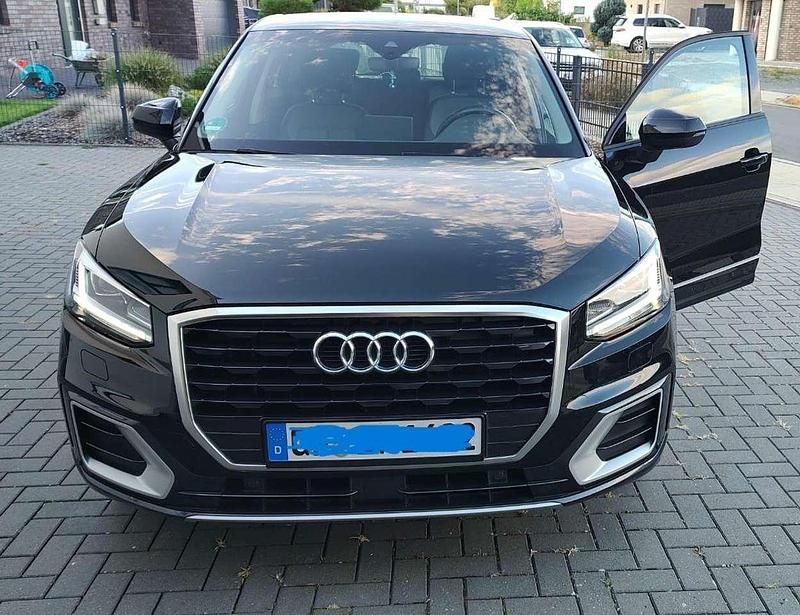 Schwarz Gebraucht 2019 Audi Q2 Design SUV | 21.999 € (Fairer Preis) - Bild 1/4
