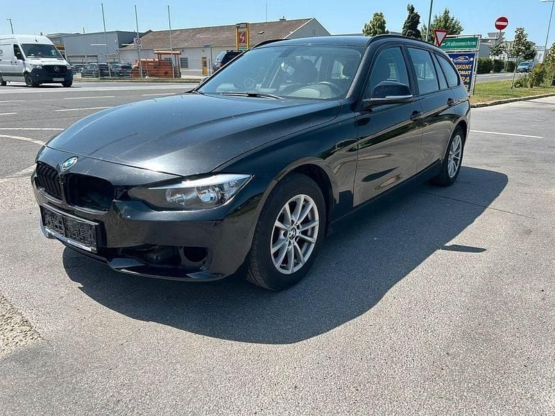 Schwarz Gebraucht 2014 BMW 316 Kombi | 4.000 € (Guter Preis) - Bild 1/4