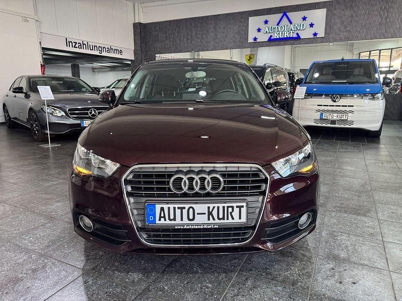 Usata Audi A1 Sportback Attraction 105 CV (77 kW) 2012 Rosso Utilitaria