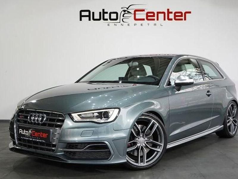 Gebraucht Audi S3 Sport 301 PS (221 kW) 2013 Grau Limousine