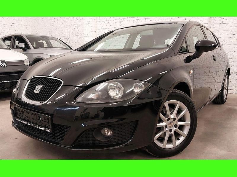 Schwarz Gebraucht 2011 Seat Leon Stylance Limousine | 4.990 € (Fairer Preis) - Bild 1/4