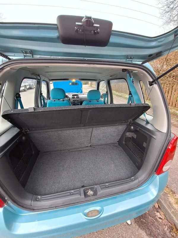 Gebraucht Opel Agila 75 PS (55 kW) 2004 Grün Van / Kleinbus