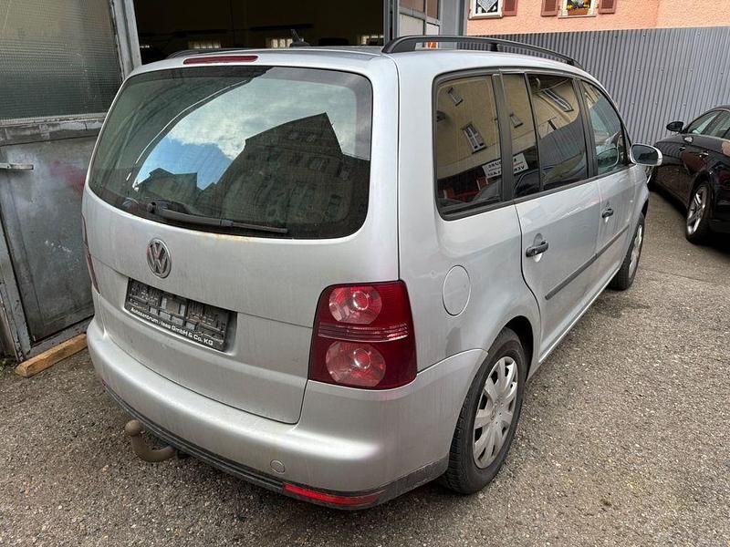 Gebraucht VW Touran Conceptline 105 PS (77 kW) 2008 Silber Van / Kleinbus