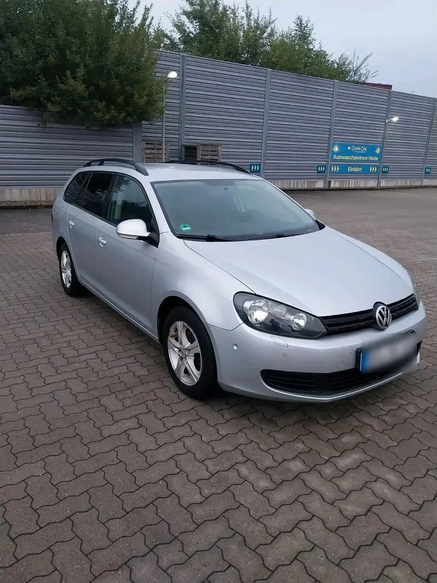 Gebraucht VW Golf VI 105 PS (77 kW) 2010 Kombi