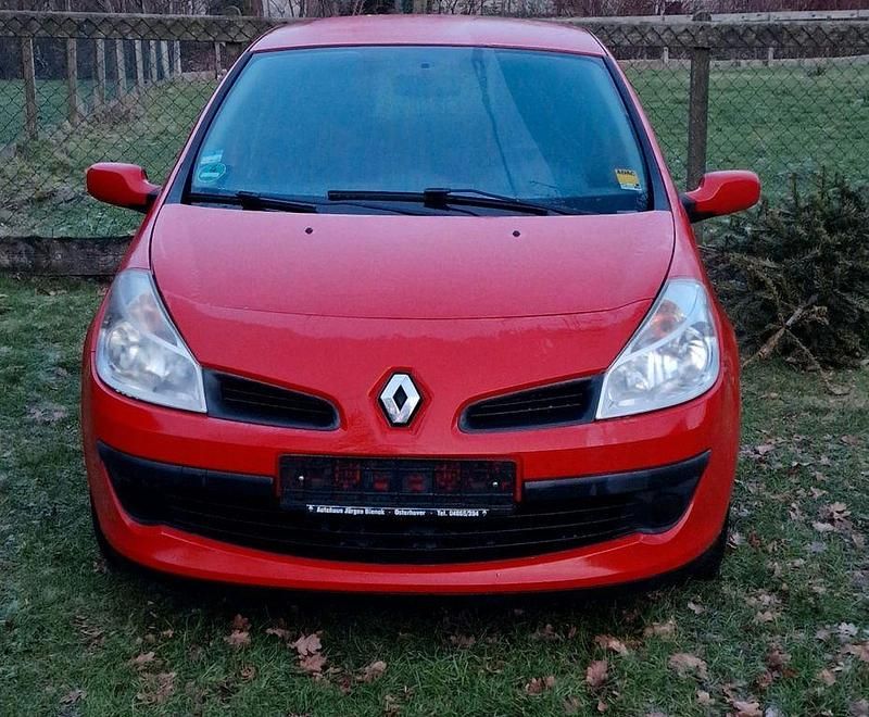 Gebraucht Renault Clio II Extreme 75 PS (55 kW) 2010 Rot Limousine
