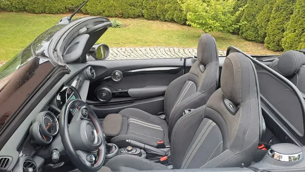 Używany Mini Cooper 136 KM (100 kW) 2019 Szary Hatchback