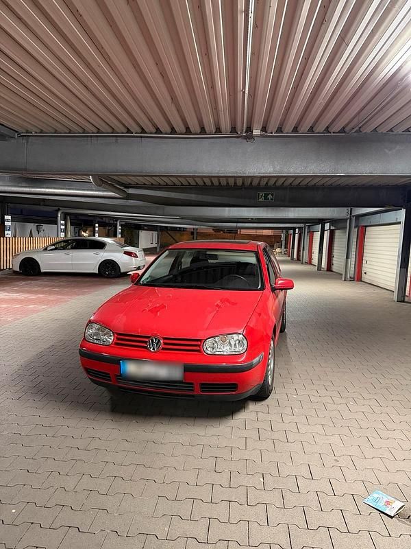 Gebraucht VW Golf IV 80 PS (58 kW) 1999 Rot Kleinwagen