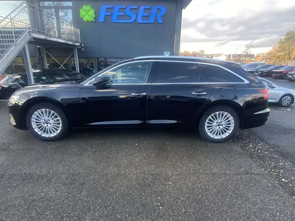 Gebraucht Audi A6 Ambiente 286 PS (210 kW) 2022 Brillantschwarz Kombi