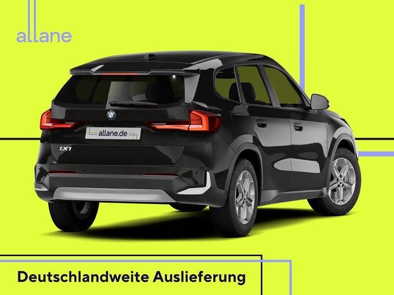 Neu BMW iX1 150 kW (204 PS) 2026 Schwarz SUV