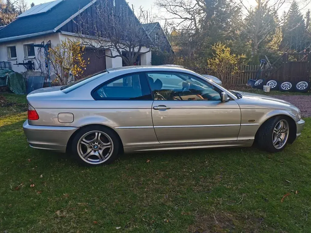 Brugt BMW 320 Performance 170 HK (125 kW) 2002 Sølv Coupe