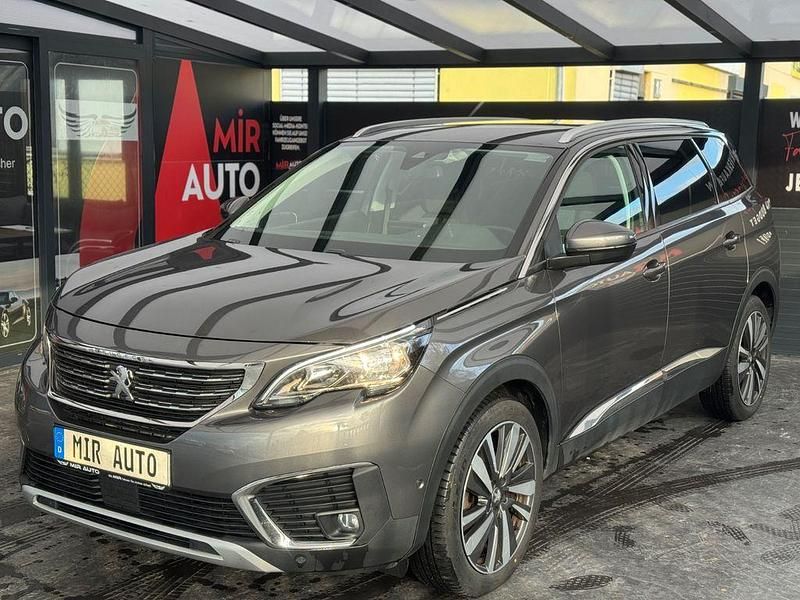 Gebraucht Peugeot 5008 Allure 131 PS (96 kW) 2020 Grau SUV