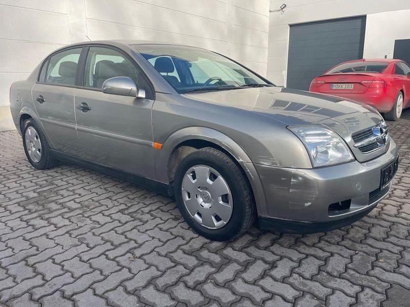 Gebraucht Opel Vectra 110 PS (80 kW) 2003 Silber Limousine