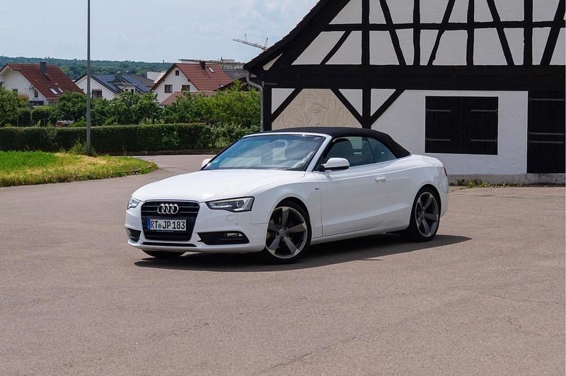 Weiß Gebraucht 2012 Audi A5 Cabriolet S-Line Cabrio | 17.500 € (Teuer) - Bild 1/4