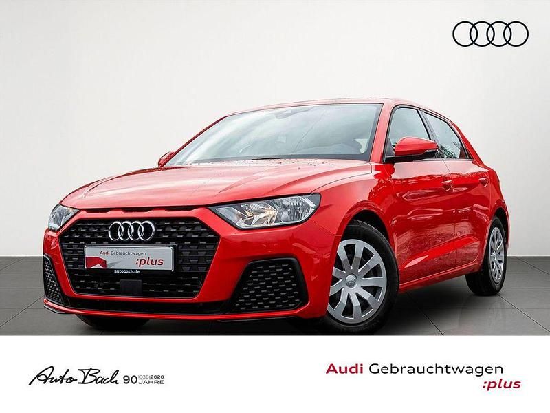 Rot Gebraucht 2021 Audi A1 Sportback Kleinwagen | 17.870 € (Guter Preis) - Bild 1/4