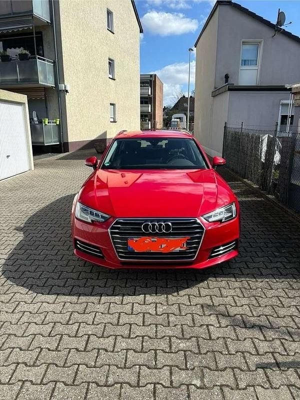 Usata Audi A4 Design 150 CV (110 kW) 2017 Rosso Station wagon