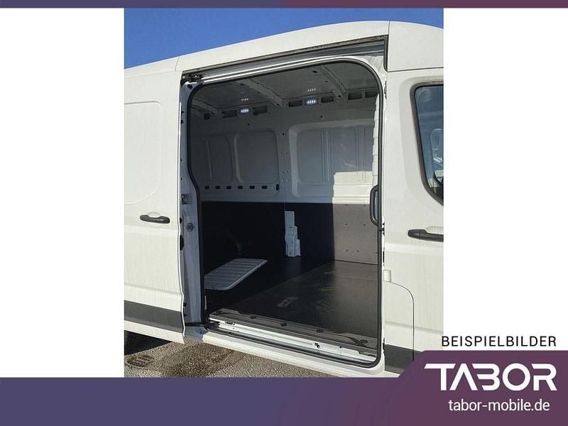 Nowe Maxus V90 147 KM (108 kW) 2025 Biały Van