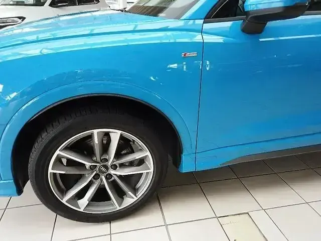 Gebraucht Audi Q3 S-Line 230 PS (169 kW) 2019 Blau SUV